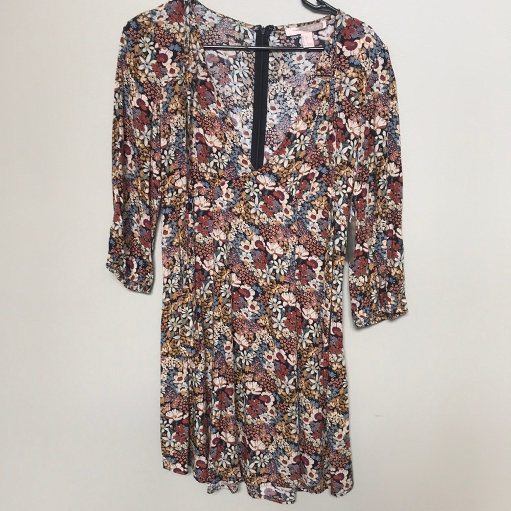 New* Forever 21 Flower Print Long Sleeve Dress